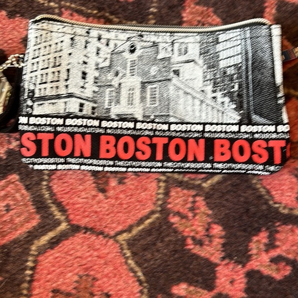 Robin Ruth wallet wristlet - Picture 2 of 6